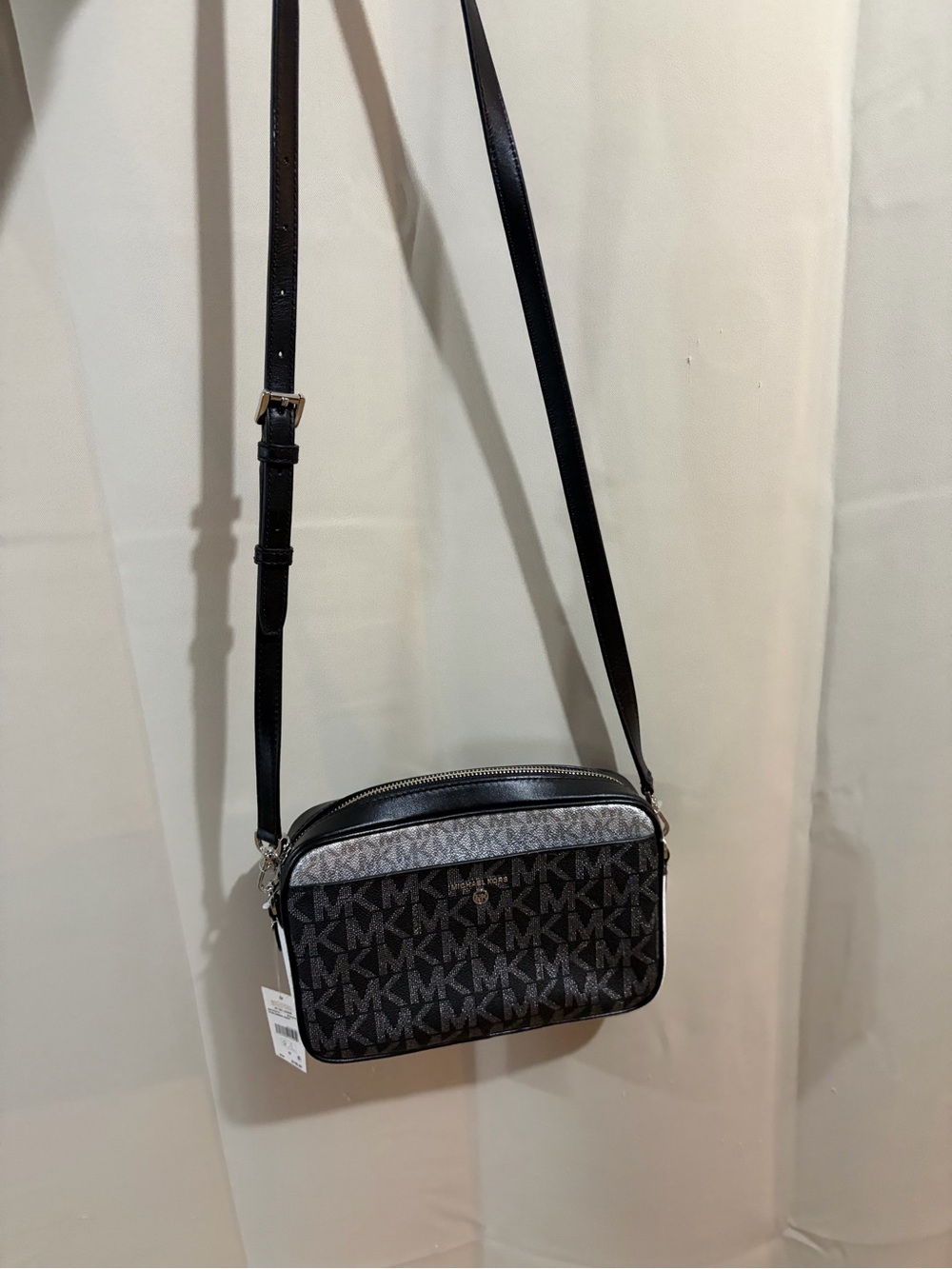 MICHAEL Michael Kors Black and White Jet Set Camera Crossbody